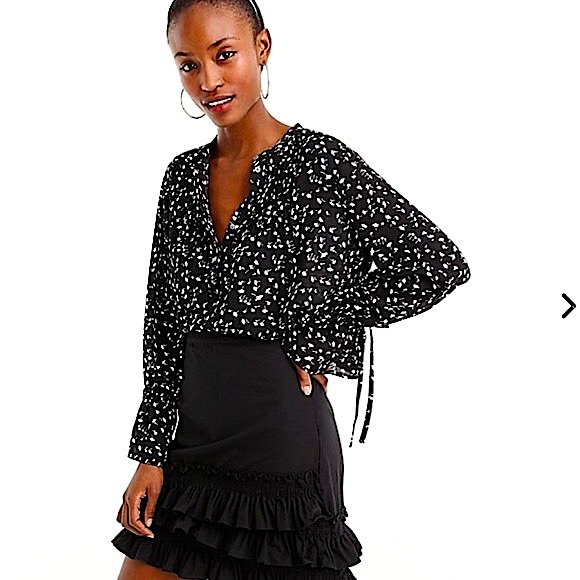 J. Crew Tops - (SOLD)J.CREW Tie-Sleeve Top With Pintucks In Daisy Floral